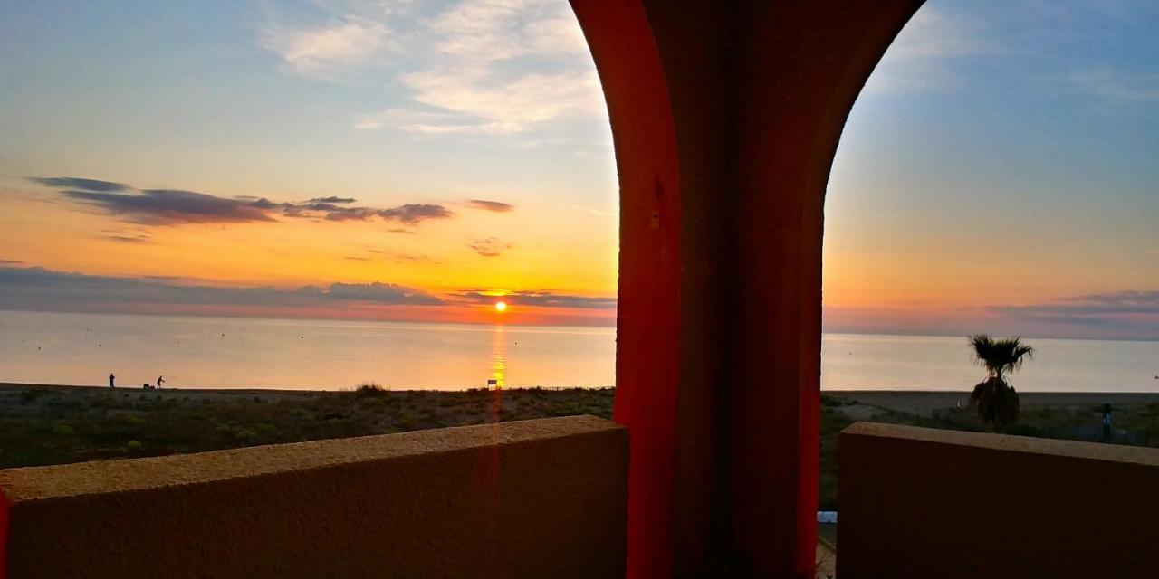 Vue Mer Panoramique Wifi Gratuit 르발카레스 외부 사진